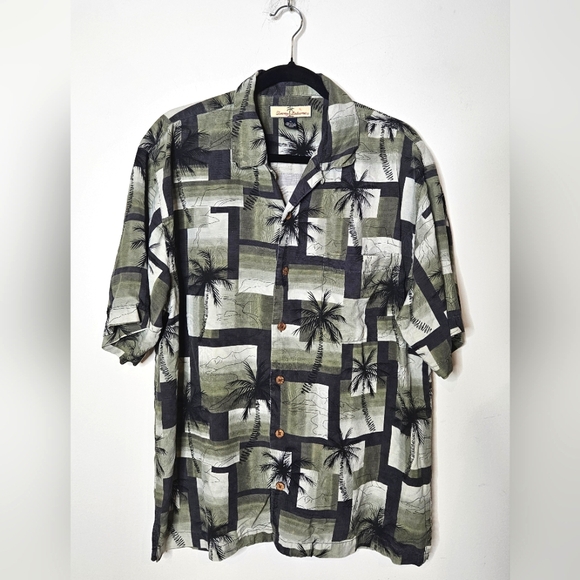 Tommy Bahama Other - Tommy Bahama 100% Silk‎ Mens Medium Tropical Print Hawaiian Shirt Green Black